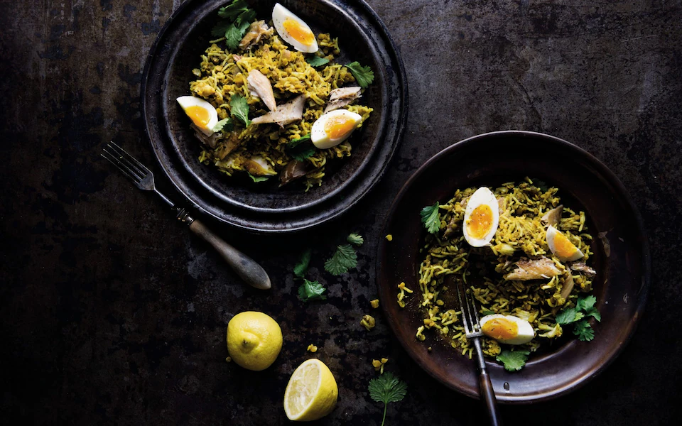 Red lentil &amp; smoked mackerel kitchri recipe